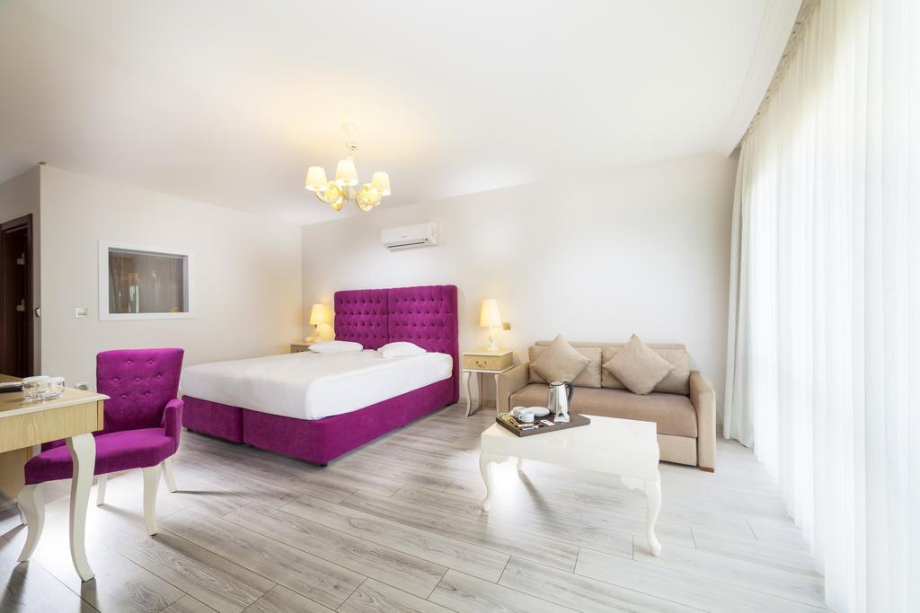 Hotel Motali Life Masukiye